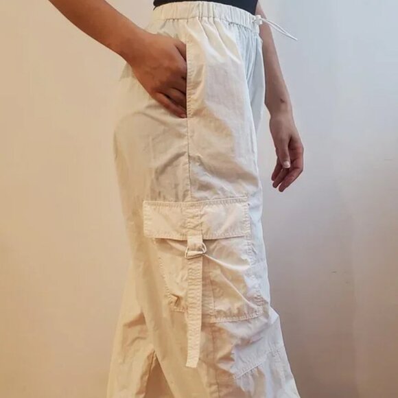 Urban Outfitters Urban Outfitters Jana Nylon Balloon Cargo Pants Size L Large - Picture 3 of 8